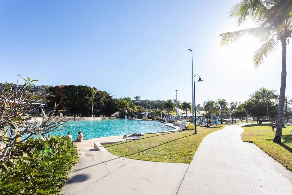 Airlie Sun & Sand Motel Accommodation #4 Airlie Beach Exterior foto